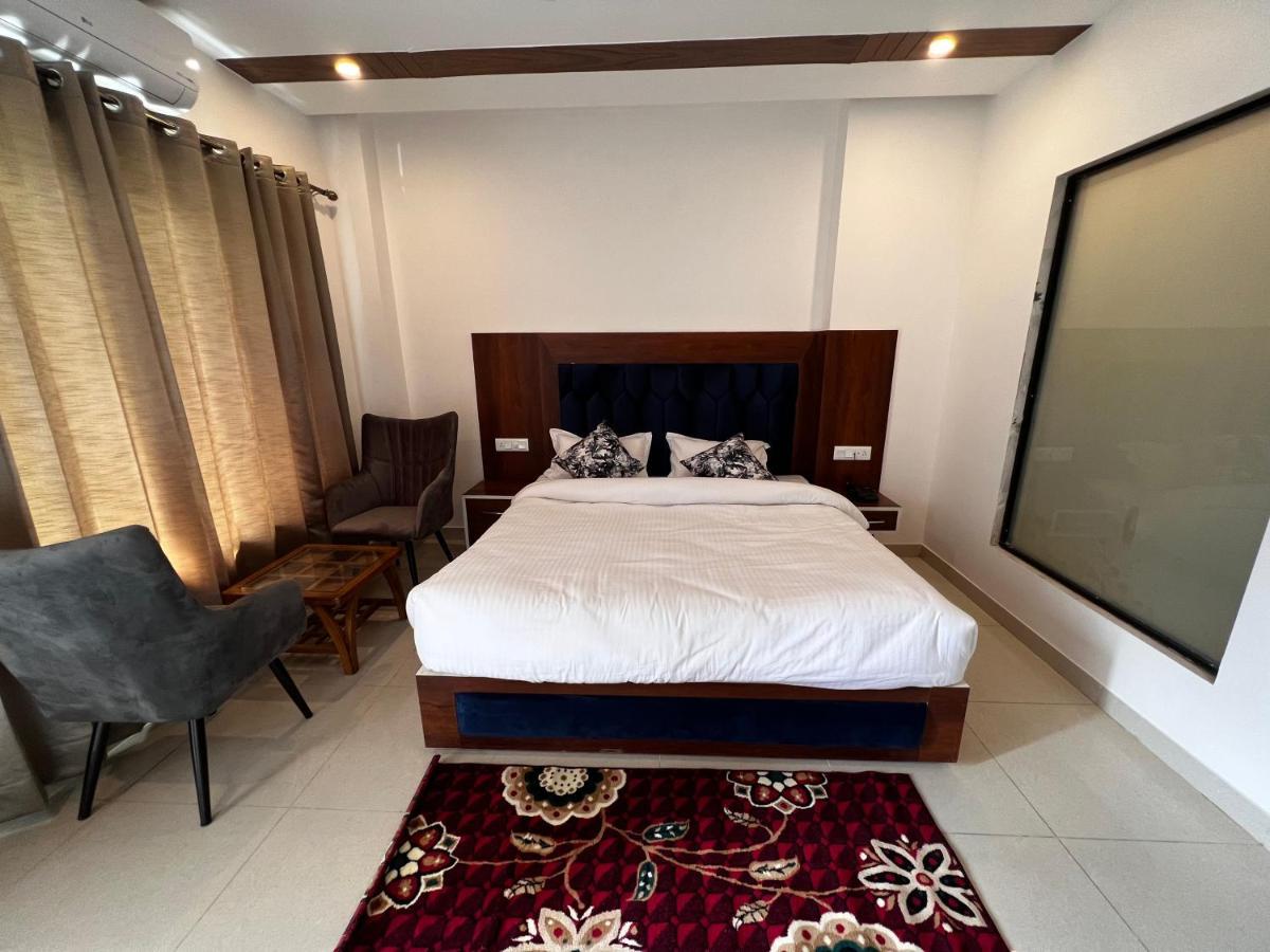 Hotel Himalayan Heritage Sarāhan Kültér fotó