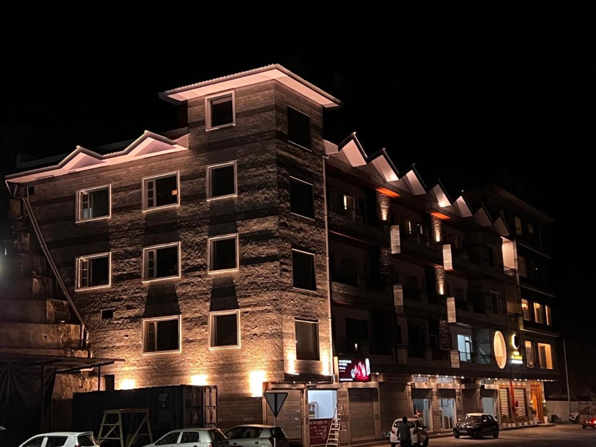 Hotel Himalayan Heritage Sarāhan Kültér fotó